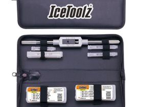 Набор метчиков для прогонки резьбы IceToolz E158 (серебристый / черный)