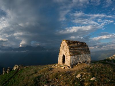 Храм Мятцел