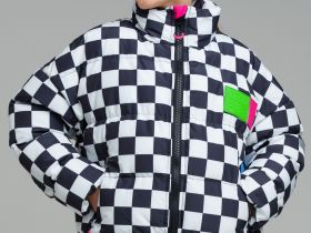 Куртка текстильная с полиуретановым покрытием для девочек