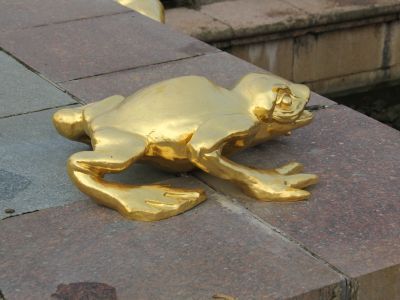 Барельефы "Лягушка" (два)