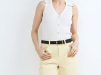 Трикотажный жилет в рубчик с воротником, Белый