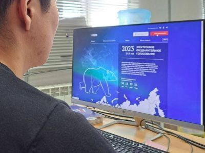 За сутки с начала предварительного голосования в Якутии проголосовали свыше 33 тысяч человек