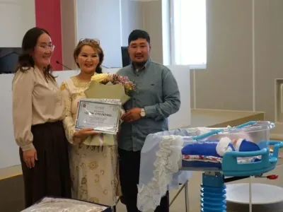 41-летняя жительница Якутии родила десятого ребенка / Семен Родионов   
