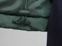 Утепленная куртка с капюшоном