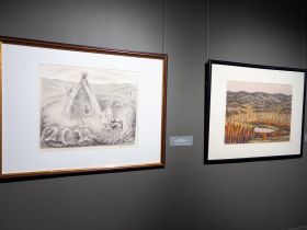 В Якутске открылась выставка художницы-графика Марии Рахлеевой