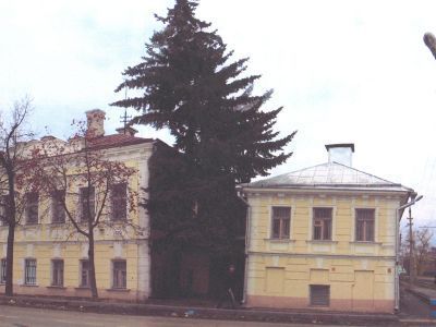 Флигель
