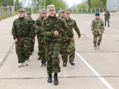 Курсанты получили шевроны "Вымпела"