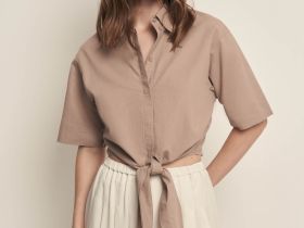 Блузка из хлопка и льна с завязками на поясе