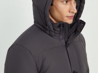 Полупальто утепленное с воротником-стойкой