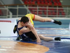 Пять бронзовых медалей завоевали якутские борцы на турнире Романа Дмитриева