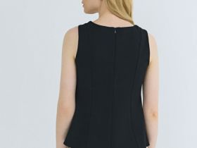 Майка с баской и рельефами, Черный