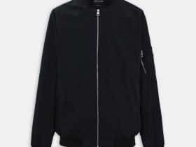 Куртка-бомбер на молнии