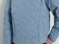 Куртка утепленная с v-образным вырезом