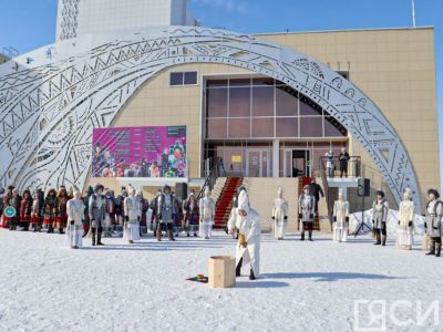 Мастер-классы и дань основоположникам. Первый день фестиваля «САТА-2023» прошёл в Нюрбе