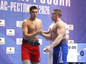 Мас-рестлеры Якутии прошли в финал чемпионата России