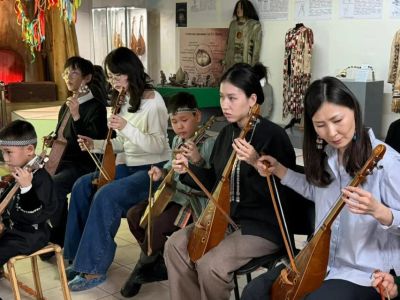 Якутян научат играть на национальном смычковом инструменте