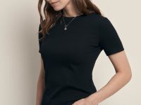 Футболка приталенного силуэта