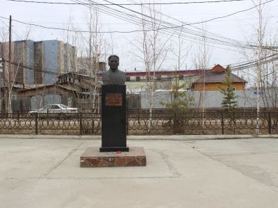 Памятник Герою Советского Союза Чкалову В.П.