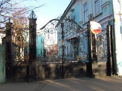 Ограда с воротами