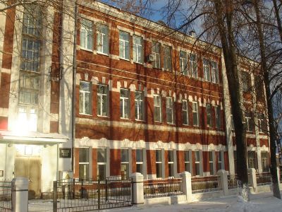 Ушаковское земское училище