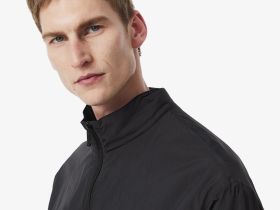 Мужская водоотталкивающая спортивная куртка Lacoste с капюшоном