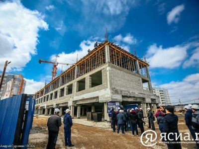 Якутия сохранит темп строительства школ — по десять в год