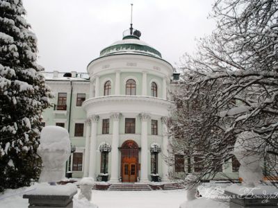 Усадьба, в которой в 1820-х гг. неоднократно бывали декабристы Волконский Сергей Григорьевич и Трубецкой Сергей Петрович