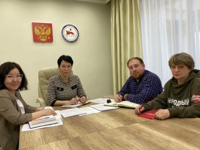 Сотрудничество в поддержке участников СВО и их семей обсудили Народный фронт и Минтруд республики