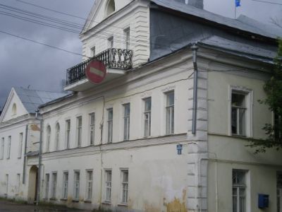 Образец жилой застройки площади и улицы