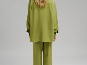 Рубашка объемного кроя со льном