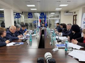 В Якутске прошло заседание президиума политсовета ЯРО «Единой России»