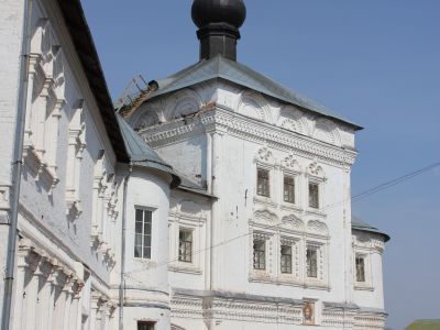 Надвратная церковь