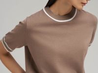 Легкий джемпер с короткими рукавами