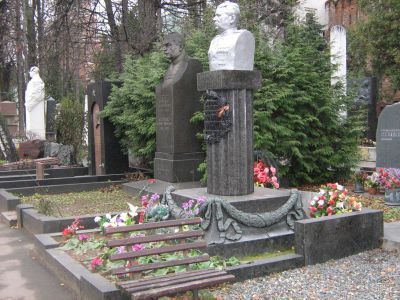 Надгробие Я.Н.Федоренко