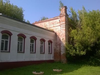 Здание конного завода