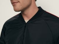 Олимпийка с контрастной отделкой из капсулы ретро