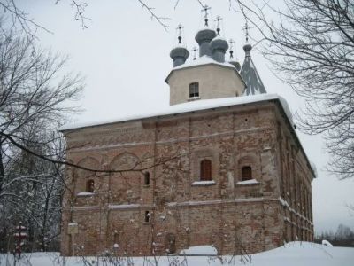 Церковь Воскресения на Красном поле