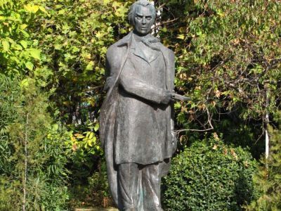 Памятник Т.Г.Шевченко