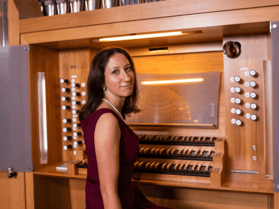 Билеты на Новогодние сказки для всей семьи с органом. Лебединое озеро и Мышиный король (Англиканская церковь Святого Андрея) / Концерт | Афиша | ИнфоТаймс