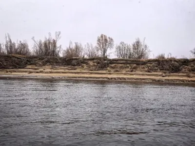 В Якутске очистили берега водных объектов от мусора и брошенных рыболовных сетей