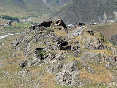 Замок (ганах) Бугулаевых