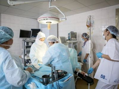 Иван Иванов поздравляет с Днём медицинской сестры