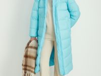 Пуховое пальто с воротником-стойкой