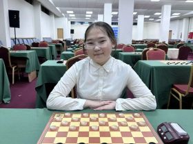 Шашистки из Якутии завоевали золото на чемпионате России