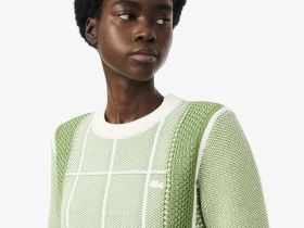 Женский свитер Lacoste