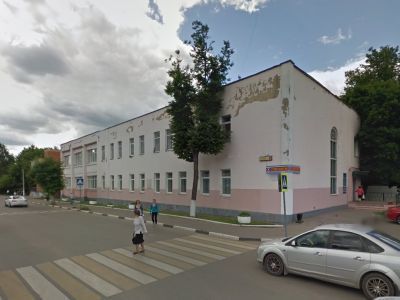 Здание бывшего дома служащих, где в 1930 г. выступала Крупская Надежда Константиновна