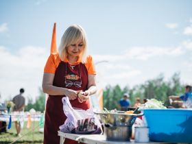Фоторепортаж с фестиваля-конкурса «Полевая кухня» в Якутске