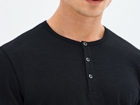 Лонгслив с воротником хенли, Черный