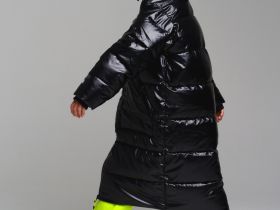 Пальто текстильное с полиуретановым покрытием для девочек