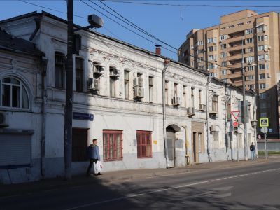 Жилой дом Н.С.Хренова с лавками, 1830-е гг., 1875 г., 1880-е гг., начало XX в.